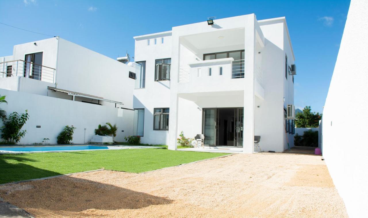 Villa La Tourelle Riviere Noire Exterior photo